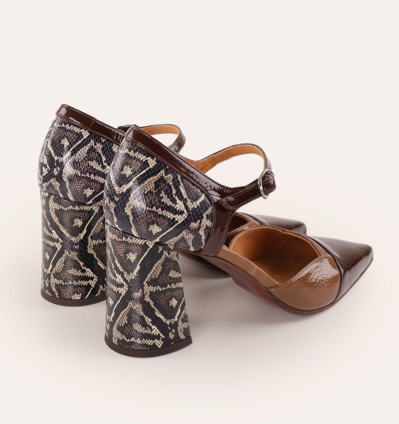 luer-brown