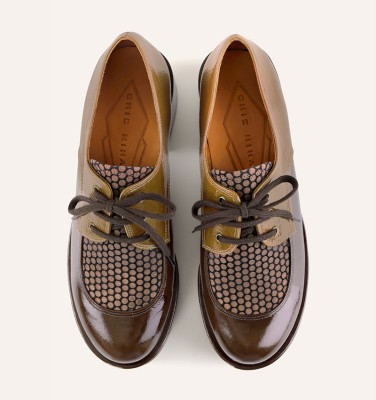 INORA BROWN