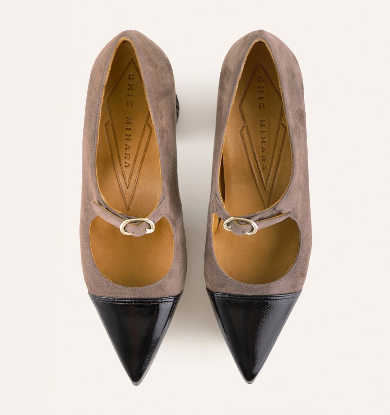 lusitai-black-and-bronze