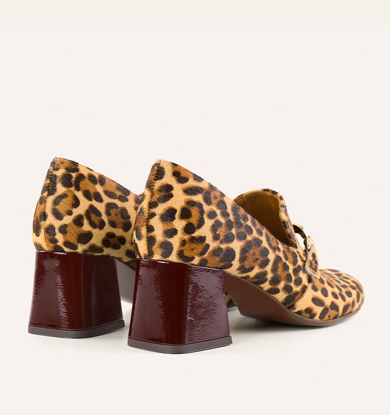 moil-leopard