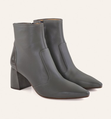 Chie Mihara | Tienda Oficial | Colección Otoño Invierno '25