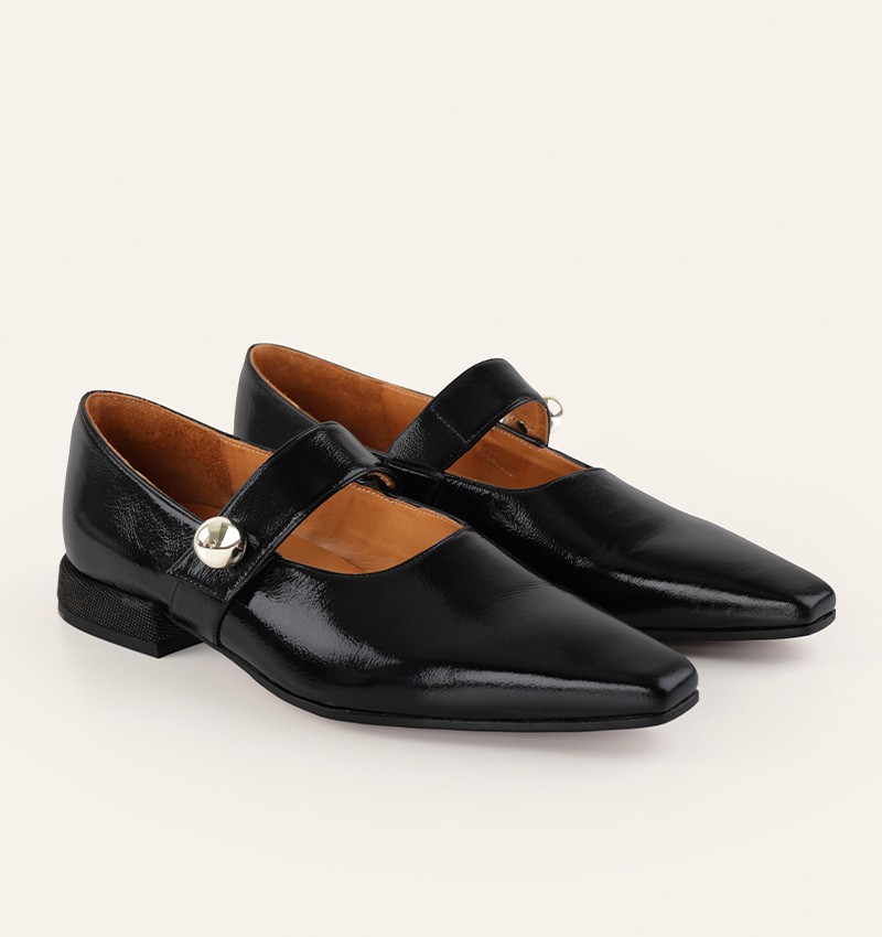 GARNE BLACK