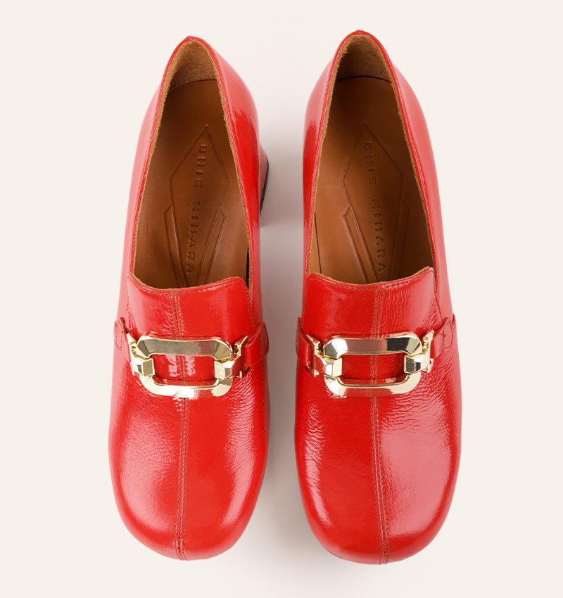 moil-red