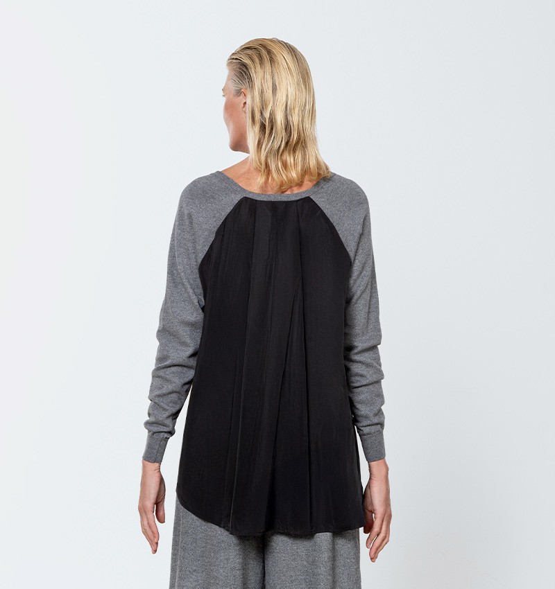 top-kiuri-gris