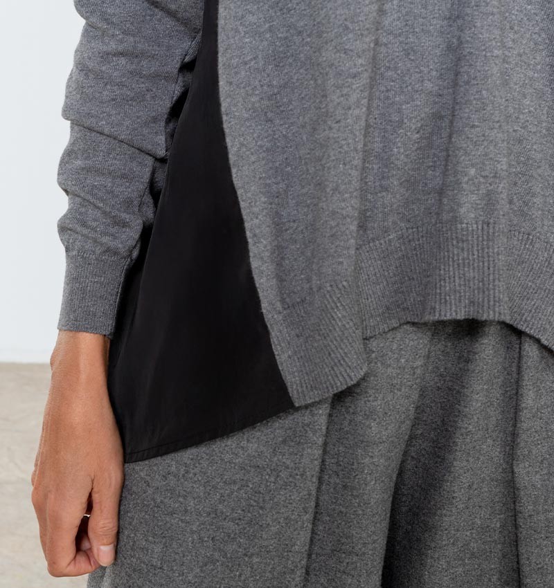top-kiuri-gris