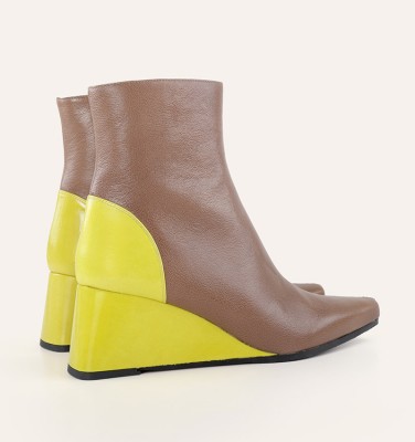 VISANIA YELLOW
