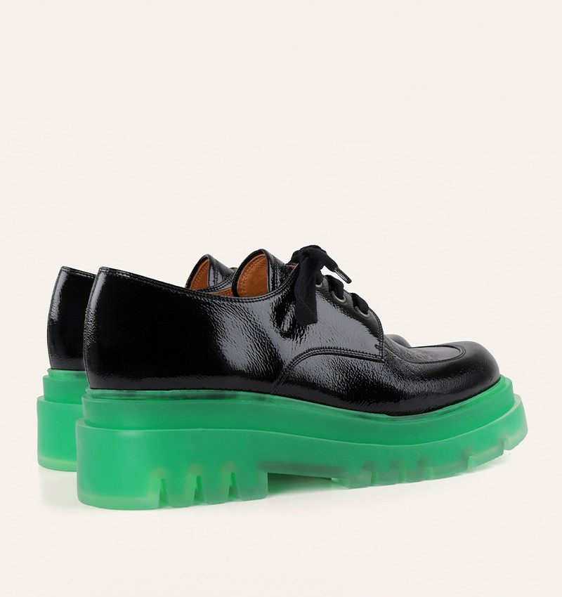 yolai-black-green