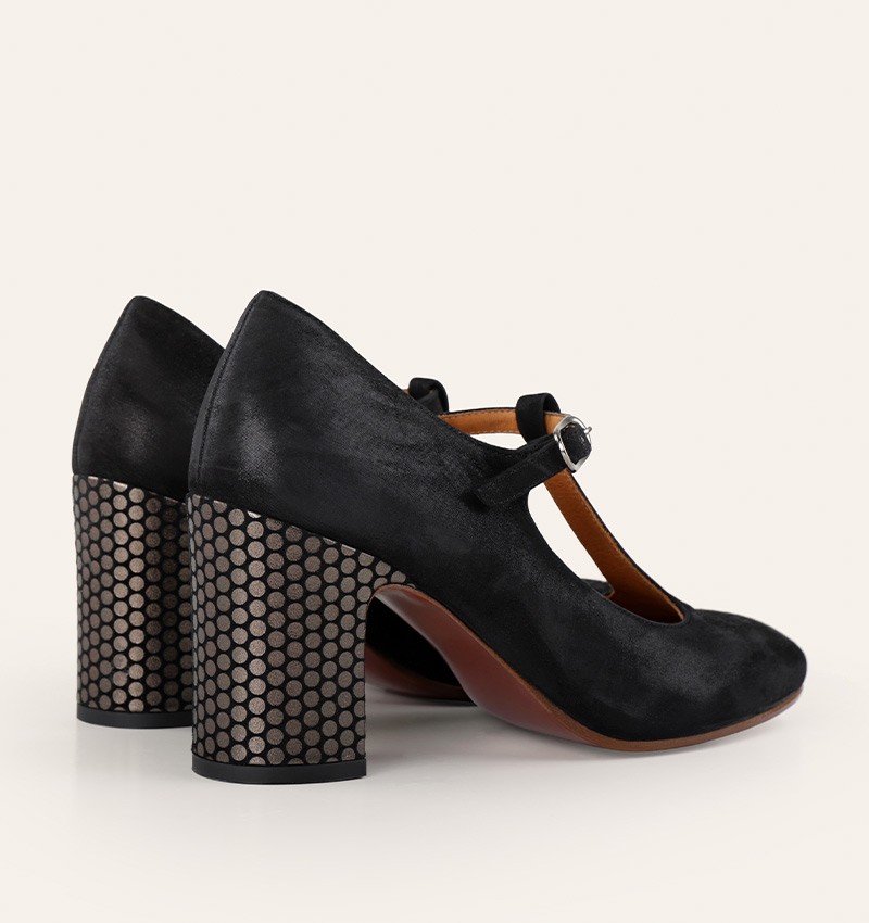 madam_black
