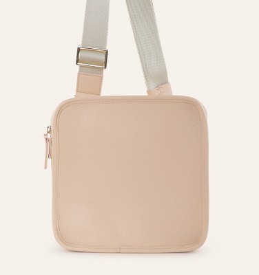 SAC LEZA NUDE