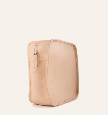 SAC LEZA NUDE