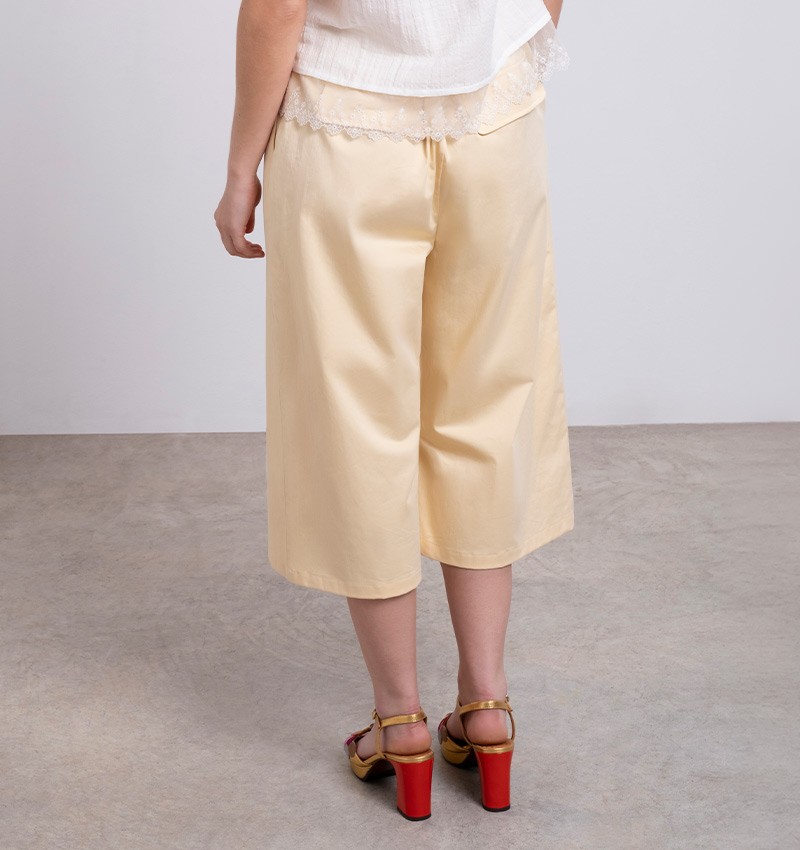 petroski-yellow-pants